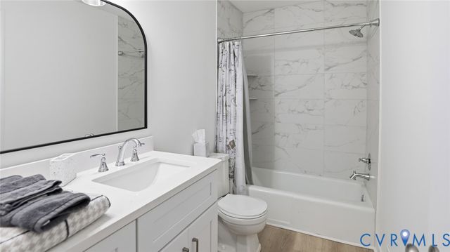 2197 Kingsbrook Dr, Henrico, VA 23238