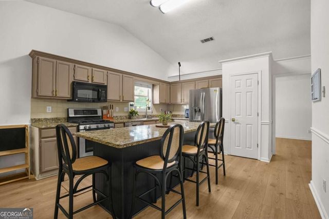 255 Paris Drive, Lawrenceville, GA 30043