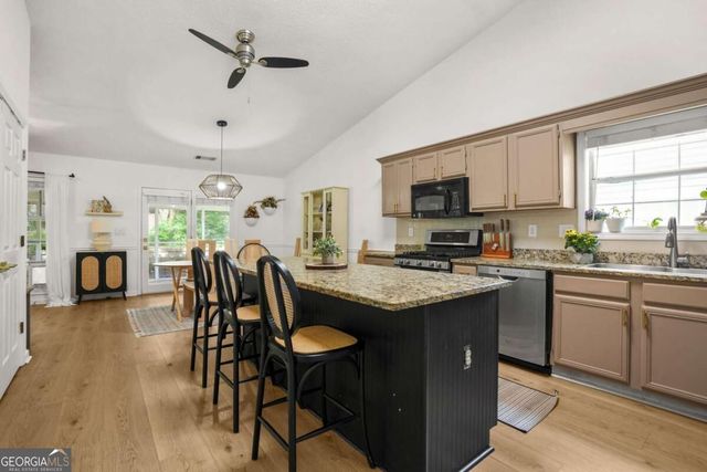 255 Paris Drive, Lawrenceville, GA 30043