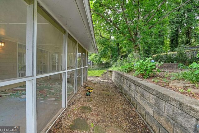 255 Paris Drive, Lawrenceville, GA 30043