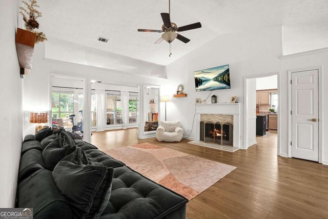 255 Paris Drive, Lawrenceville, GA 30043