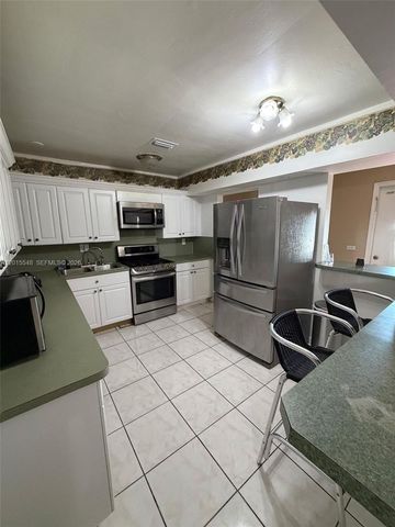 1041 NW 196th Ter 0, Miami Gardens, FL 33169