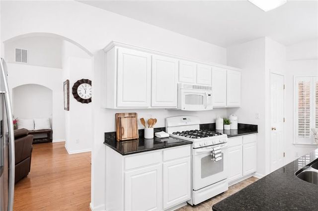 701 Redwood Pass, Canton, GA 30114