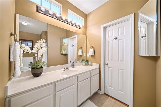 701 Redwood Pass, Canton, GA 30114