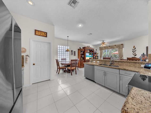 6029 NW 74th Street, Parkland, FL 33067