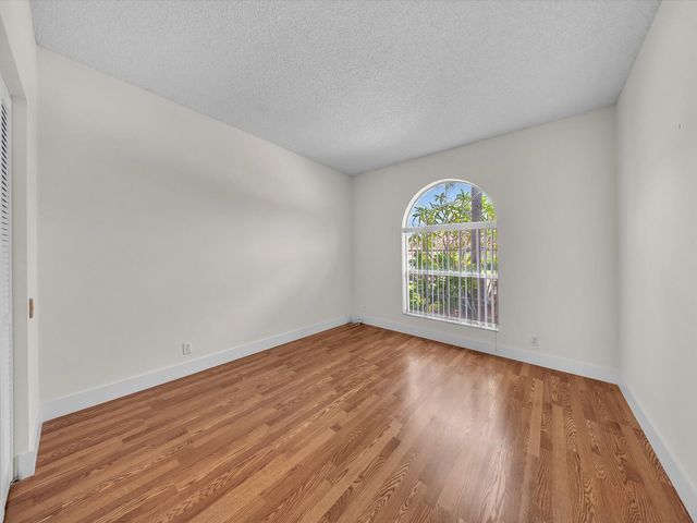 6029 NW 74th Street, Parkland, FL 33067