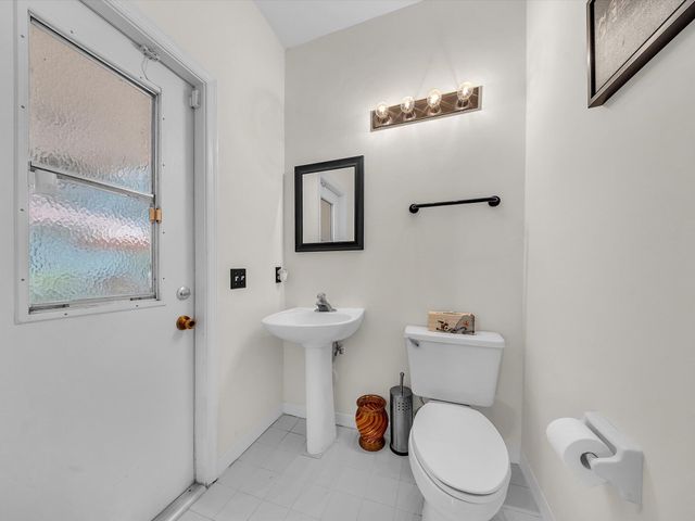 6029 NW 74th Street, Parkland, FL 33067