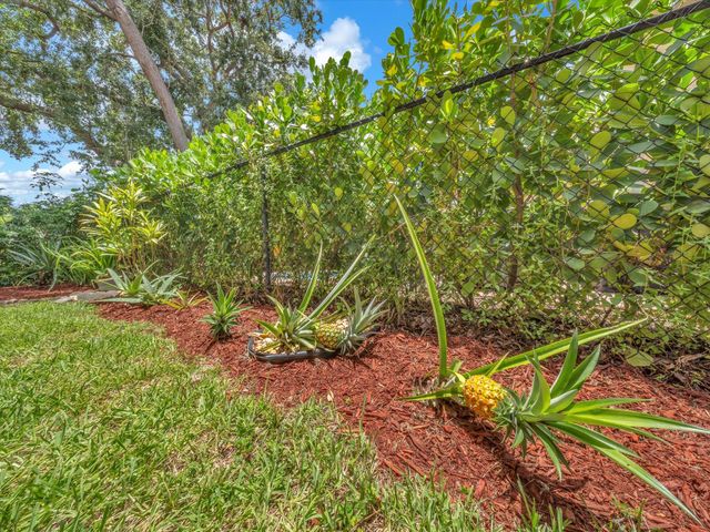 6029 NW 74th Street, Parkland, FL 33067