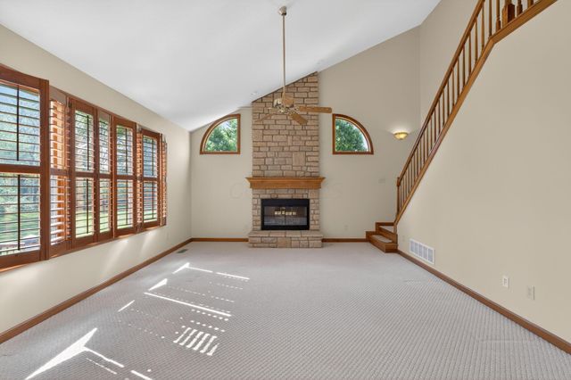 3872 Whispering Creek Lane, Delaware, OH 43015