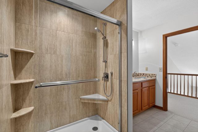 3872 Whispering Creek Lane, Delaware, OH 43015