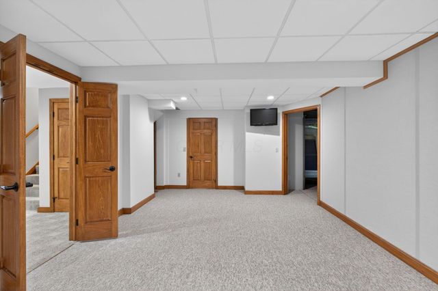 3872 Whispering Creek Lane, Delaware, OH 43015