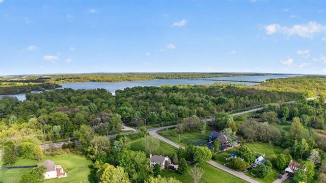 3872 Whispering Creek Lane, Delaware, OH 43015