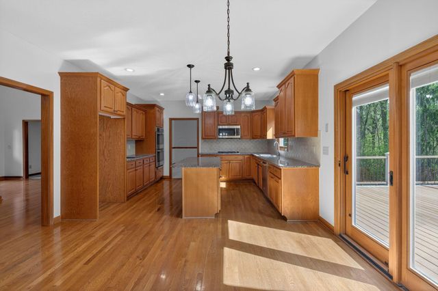 3872 Whispering Creek Lane, Delaware, OH 43015