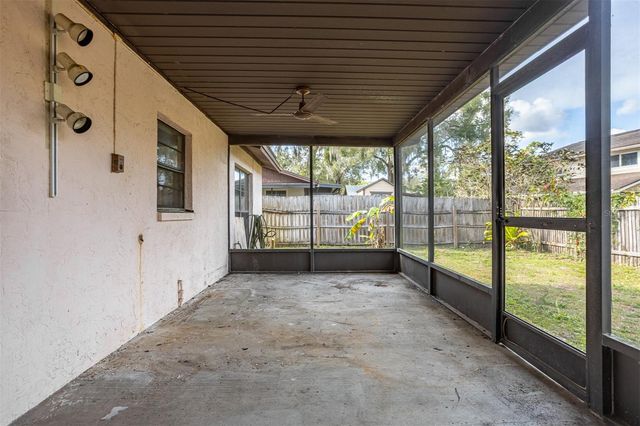 14841 OAK VINE DRIVE, Lutz, FL 33559