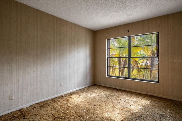 14841 OAK VINE DRIVE, Lutz, FL 33559