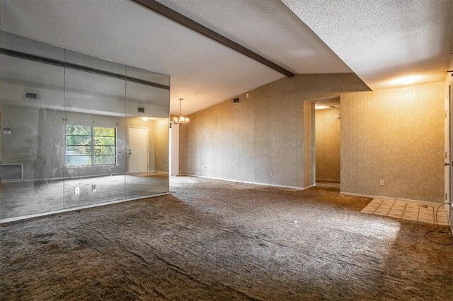 14841 OAK VINE DRIVE, Lutz, FL 33559