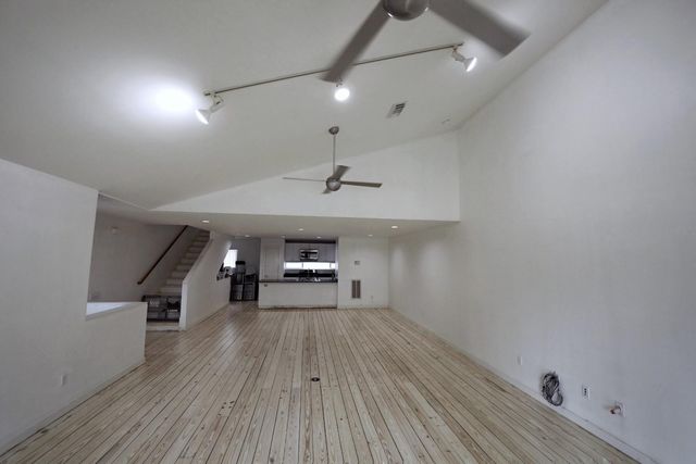 702 Ruthven Street, Houston, TX 77019