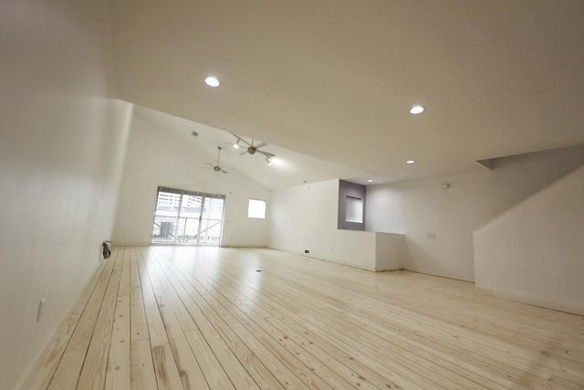 702 Ruthven Street, Houston, TX 77019