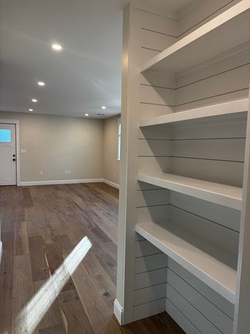 1A Old Mill Rd 2, Maynard, MA 01754