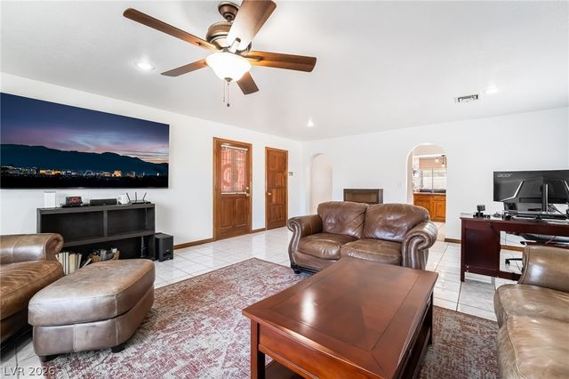 6360 Goody Court, Las Vegas, NV 89118