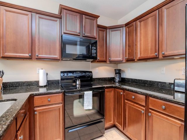 13941 CLUBHOUSE DRIVE 102, Tampa, FL 33618