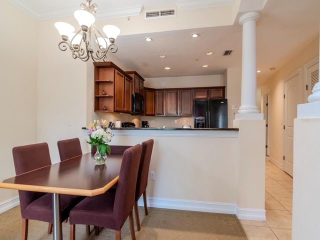 13941 CLUBHOUSE DRIVE 102, Tampa, FL 33618