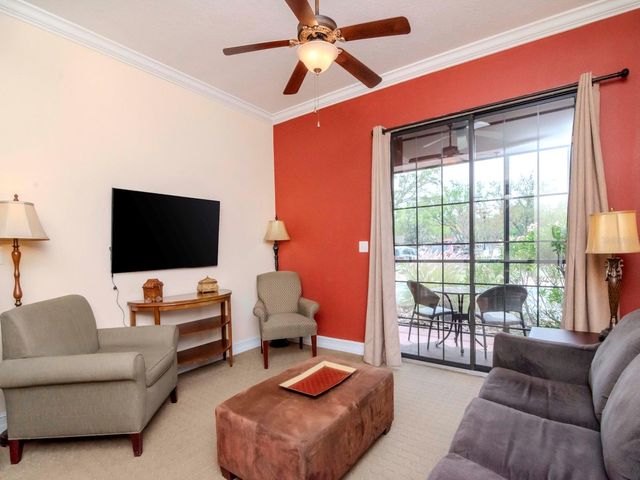 13941 CLUBHOUSE DRIVE 102, Tampa, FL 33618