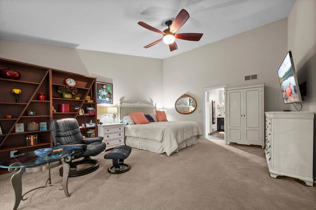 6884 Stonewood Court, Eden Prairie, MN 55346