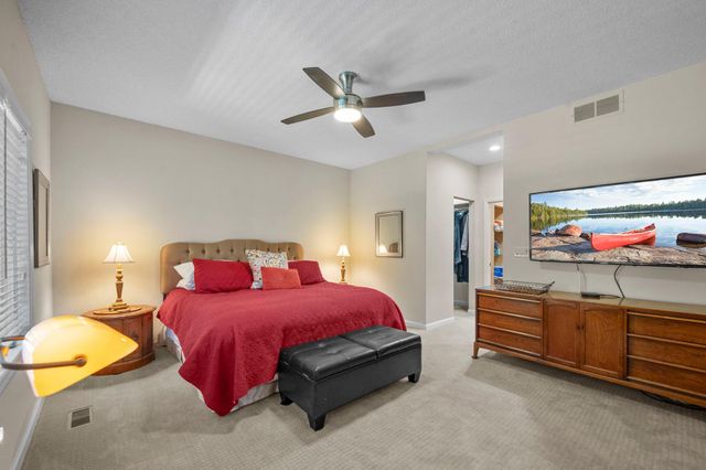 6884 Stonewood Court, Eden Prairie, MN 55346