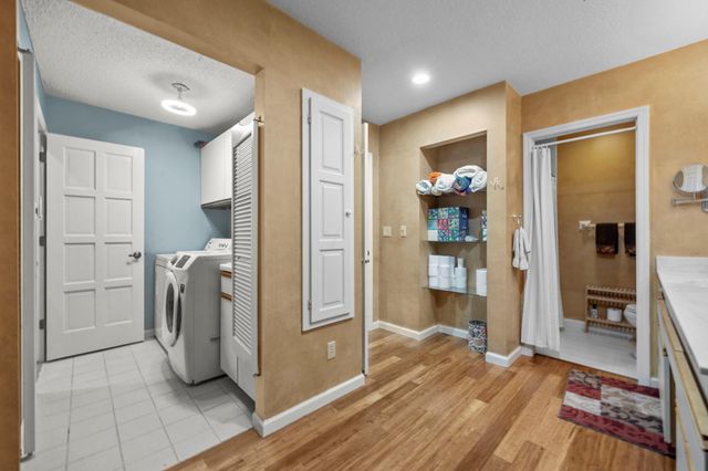 6884 Stonewood Court, Eden Prairie, MN 55346