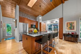 6884 Stonewood Court, Eden Prairie, MN 55346
