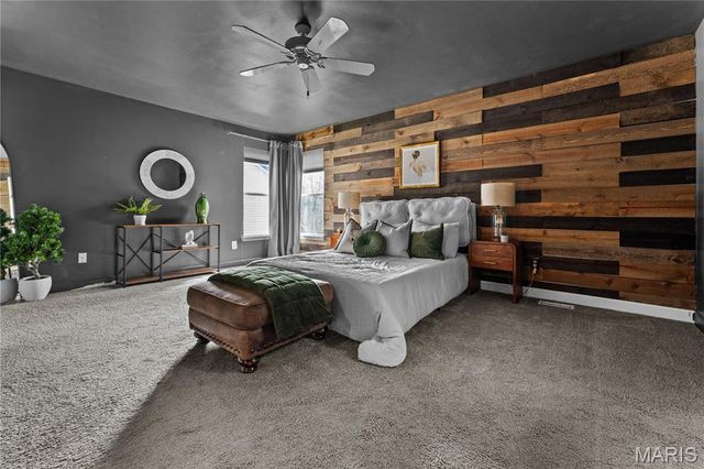 2326 Silver Lake Estates Drive, Pacific, MO 63069