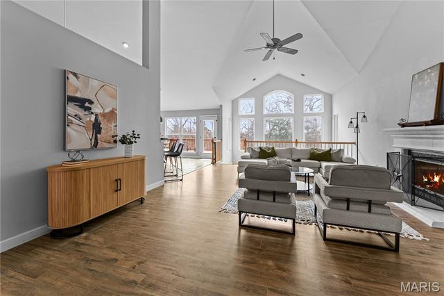 2326 Silver Lake Estates Drive, Pacific, MO 63069