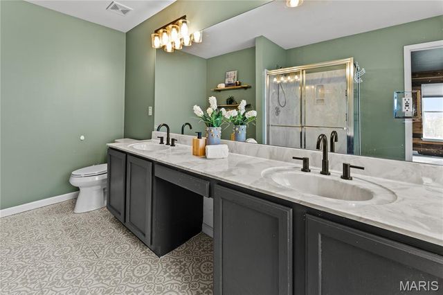 2326 Silver Lake Estates Drive, Pacific, MO 63069