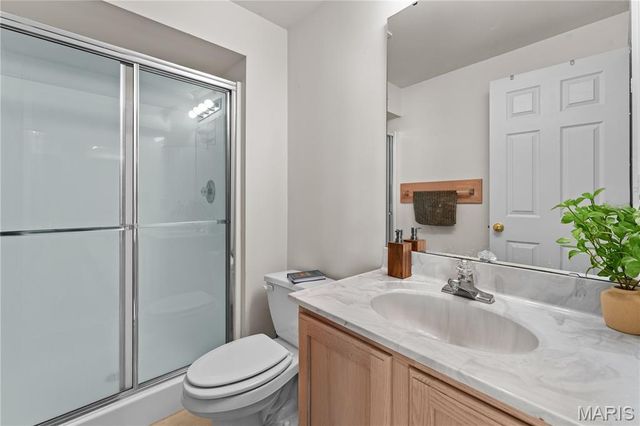 2326 Silver Lake Estates Drive, Pacific, MO 63069