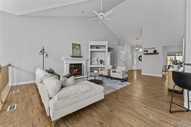 2326 Silver Lake Estates Drive, Pacific, MO 63069