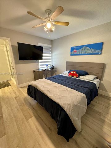 2469 Cordoba Bnd 2469, Weston, FL 33327