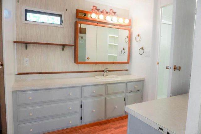 2950 Iris Ave 48, San Diego, CA 92154