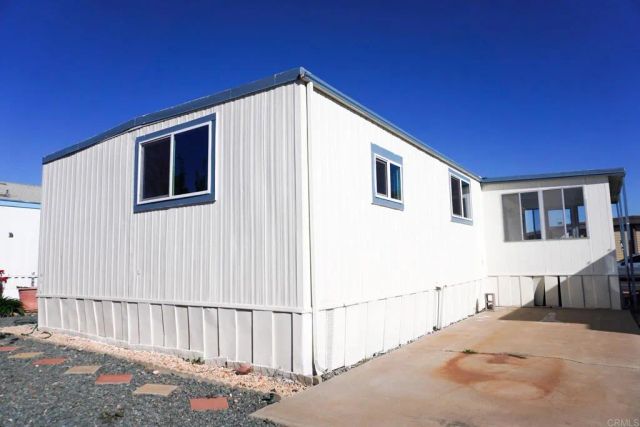 2950 Iris Ave 48, San Diego, CA 92154