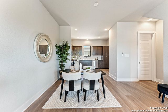 7946 Kennedy Hill, San Antonio, TX 78235