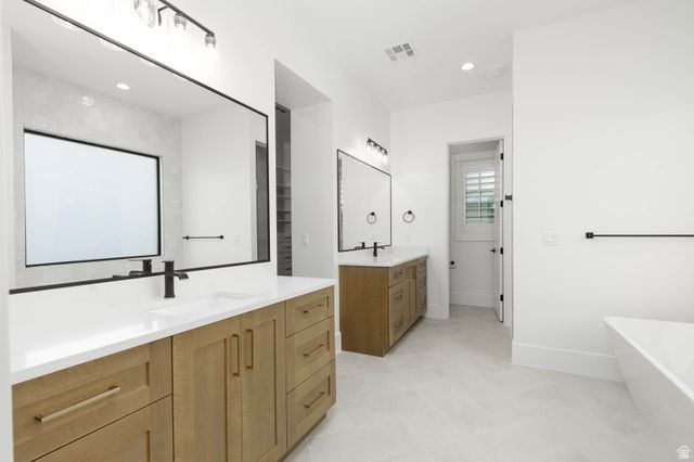 3187 S NEWPORT DR, Washington, UT 84780