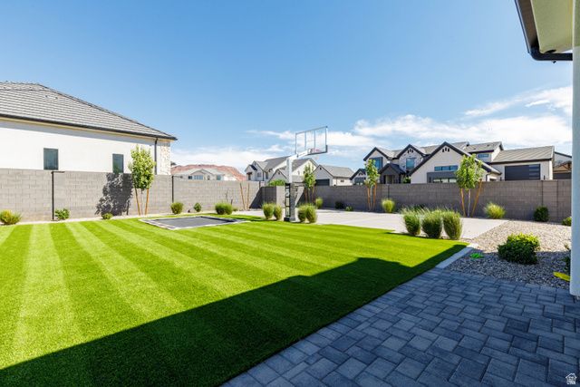 3187 S NEWPORT DR, Washington, UT 84780