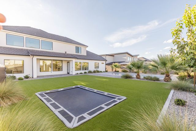 3187 S NEWPORT DR, Washington, UT 84780