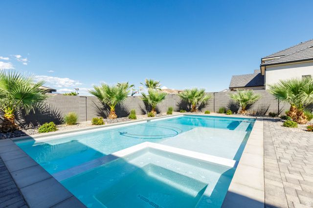 3187 S NEWPORT DR, Washington, UT 84780