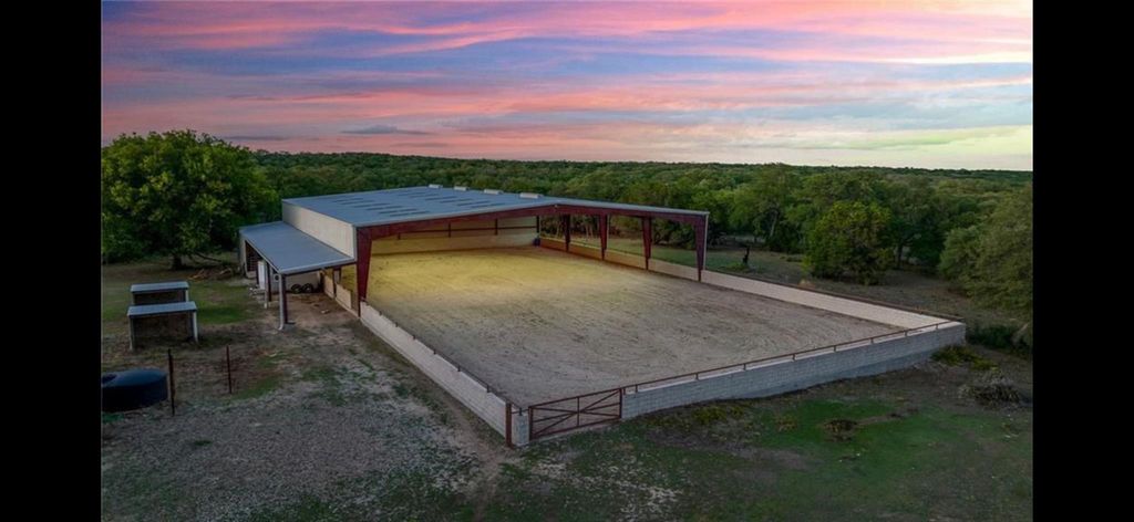 2161 Lone Man Mountain RD, Wimberley, TX 78676