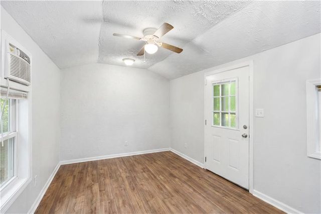 4487 Fountain Drive, Gillsville, GA 30543