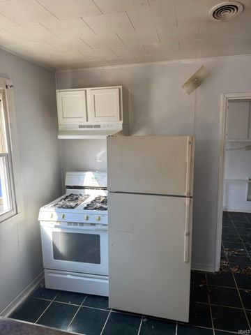 2715 Evans Street, Fort Wayne, IN 46806