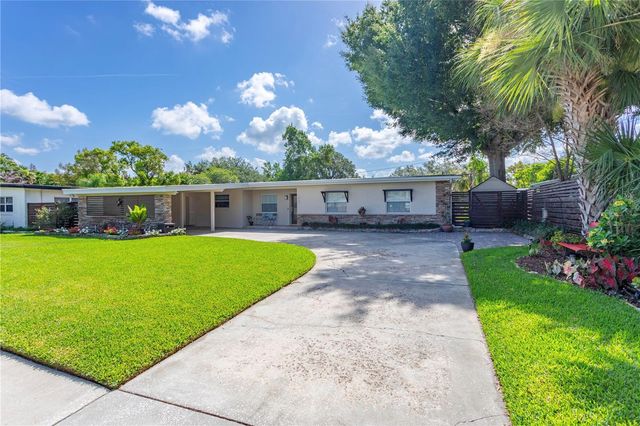 1327 ROSCOMARE AVENUE, Orlando, FL 32806