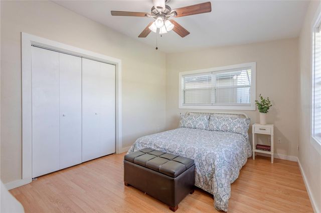 1327 ROSCOMARE AVENUE, Orlando, FL 32806