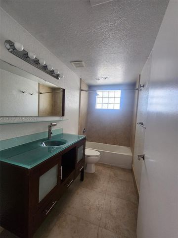1080 99th Street 221, Bay Harbor Islands, FL 33154